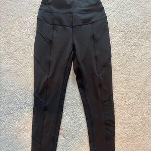 POP Fit Black Activewear